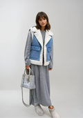 Hadleyra | Denim gilet met lamswollook – Revers met zakken