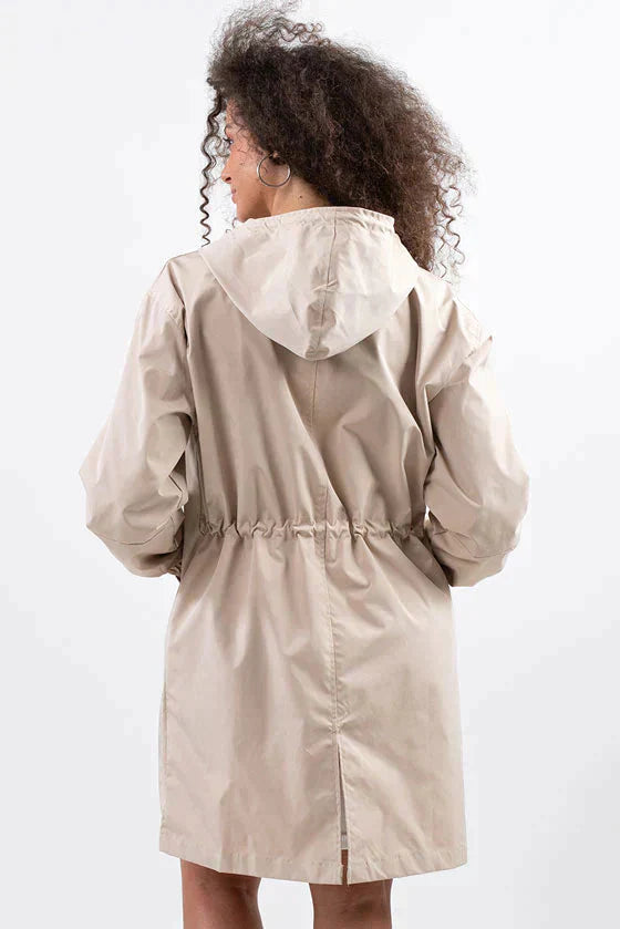 Stormleigh | Waterdicht Jack – Oversized Hoodie met Knopen